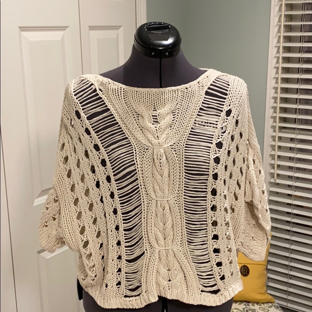 Elizabeth and James Crop Sweater, Small
